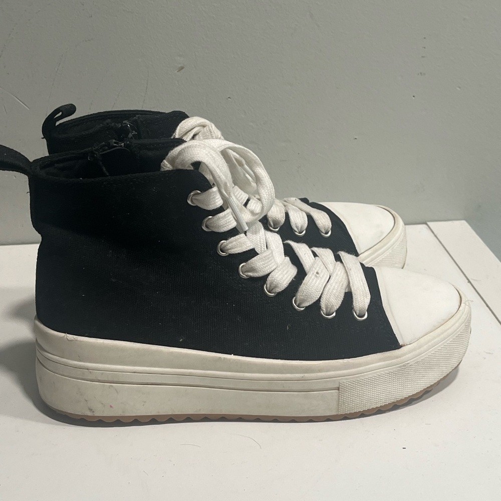 Girls High Top Platform Sneakers size 3